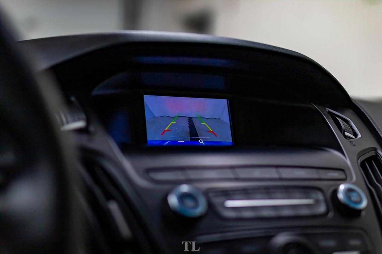 2018 Ford Focus SE Hatchback BCam Remote Start Red Deer AB