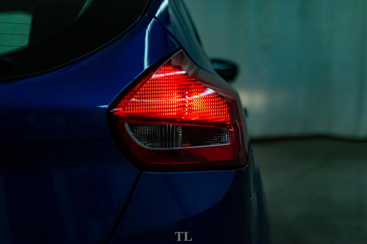 2018 Ford Focus SE Hatchback BCam Remote Start Red Deer AB