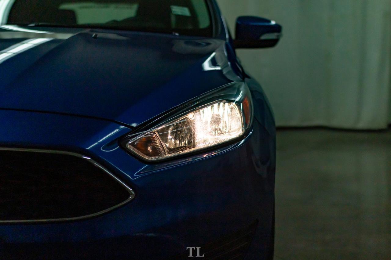 2018 Ford Focus SE Hatchback BCam Remote Start Red Deer AB