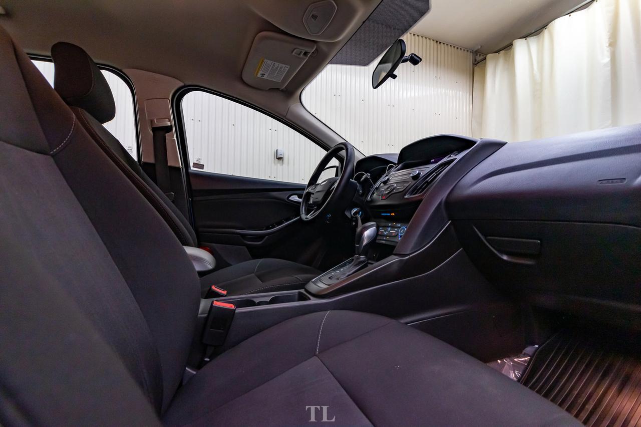 2018 Ford Focus SE Hatchback BCam Remote Start Red Deer AB