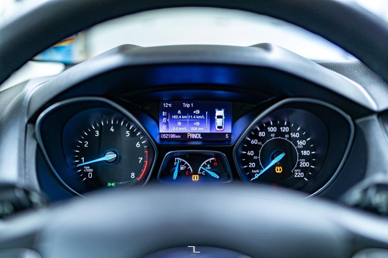 2018 Ford Focus SE Sedan BCam Red Deer AB