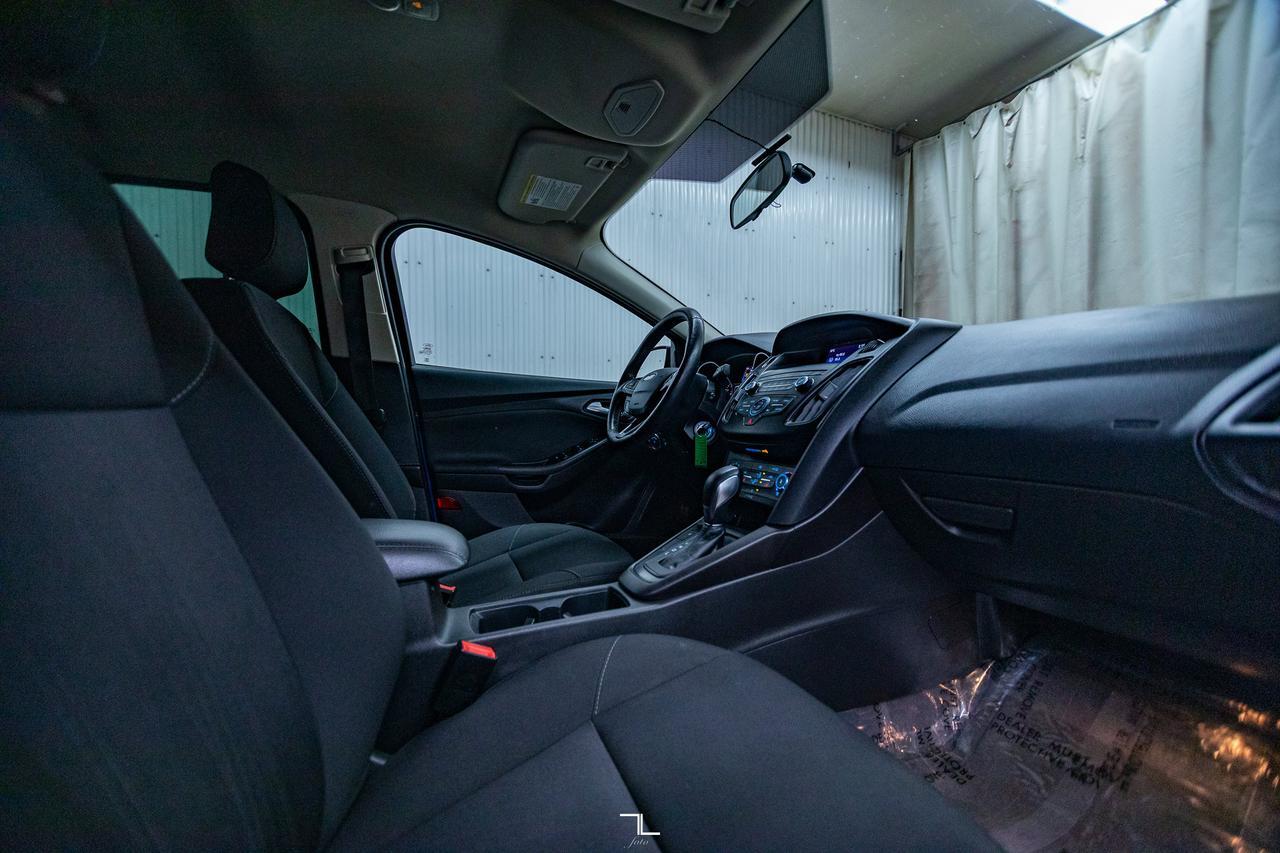 2018 Ford Focus SE Sedan BCam Red Deer AB