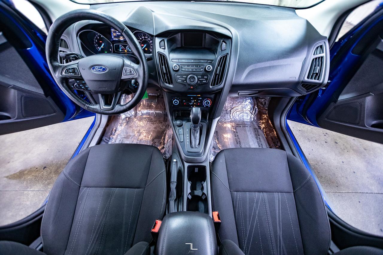 2018 Ford Focus SE Sedan BCam Red Deer AB