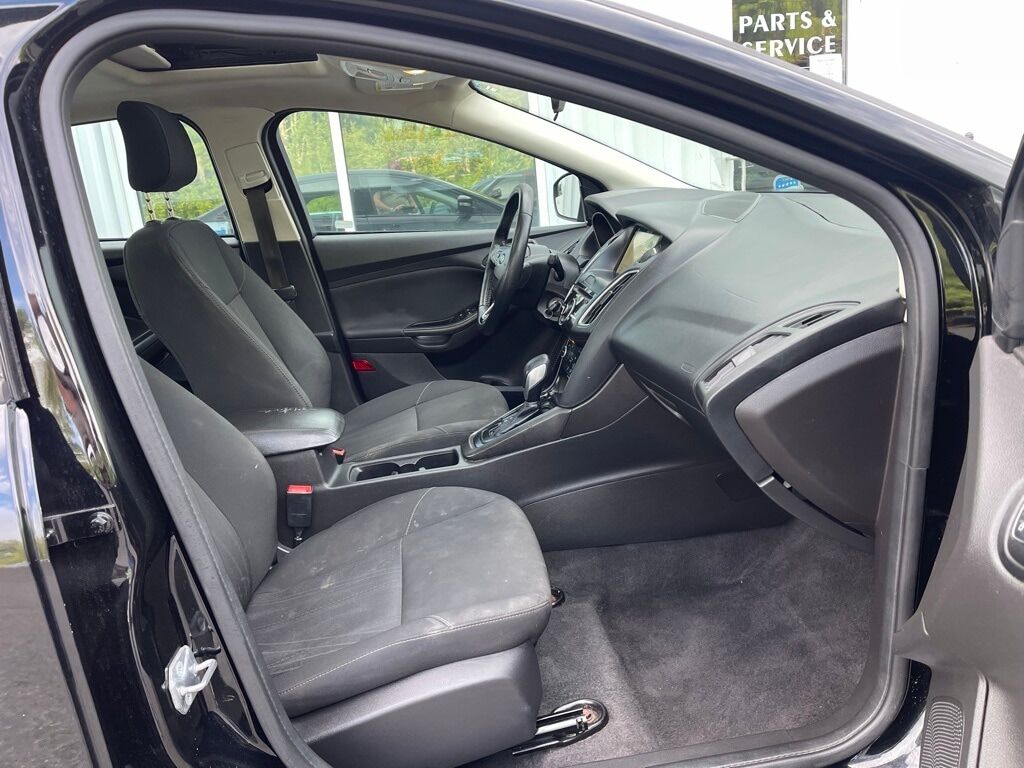 2018 Ford Focus SEL Orange MA