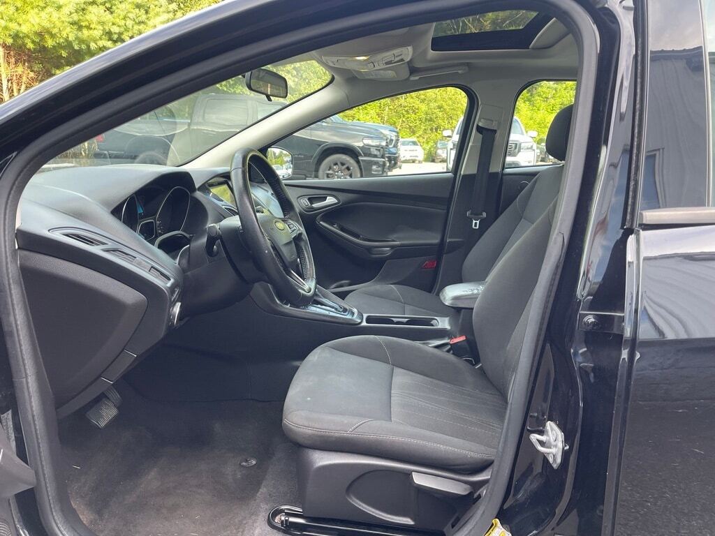 2018 Ford Focus SEL Orange MA