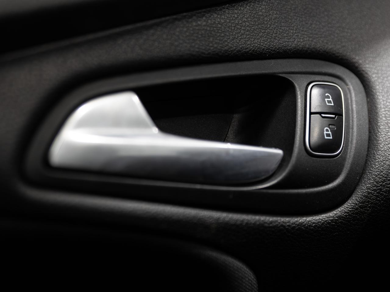 2018 Ford Focus SEL NAV Cranberry PA