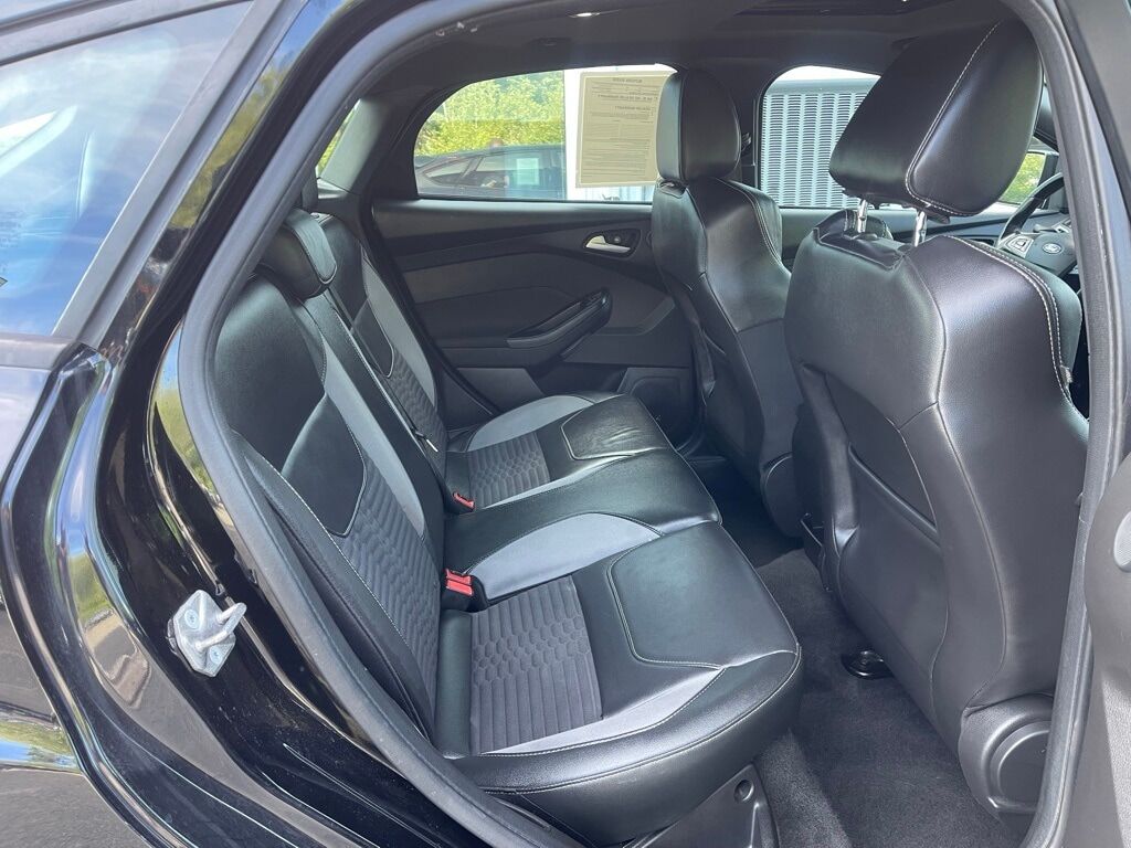 2018 Ford Focus ST Orange MA