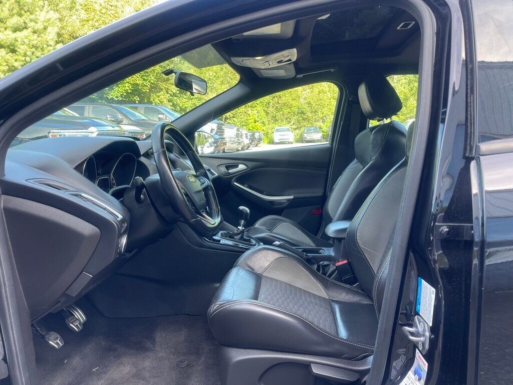 2018 Ford Focus ST Orange MA