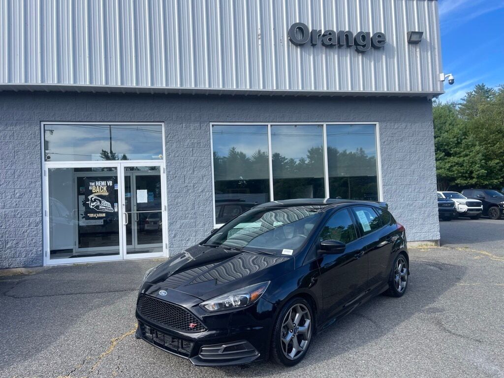 2018 Ford Focus ST Orange MA