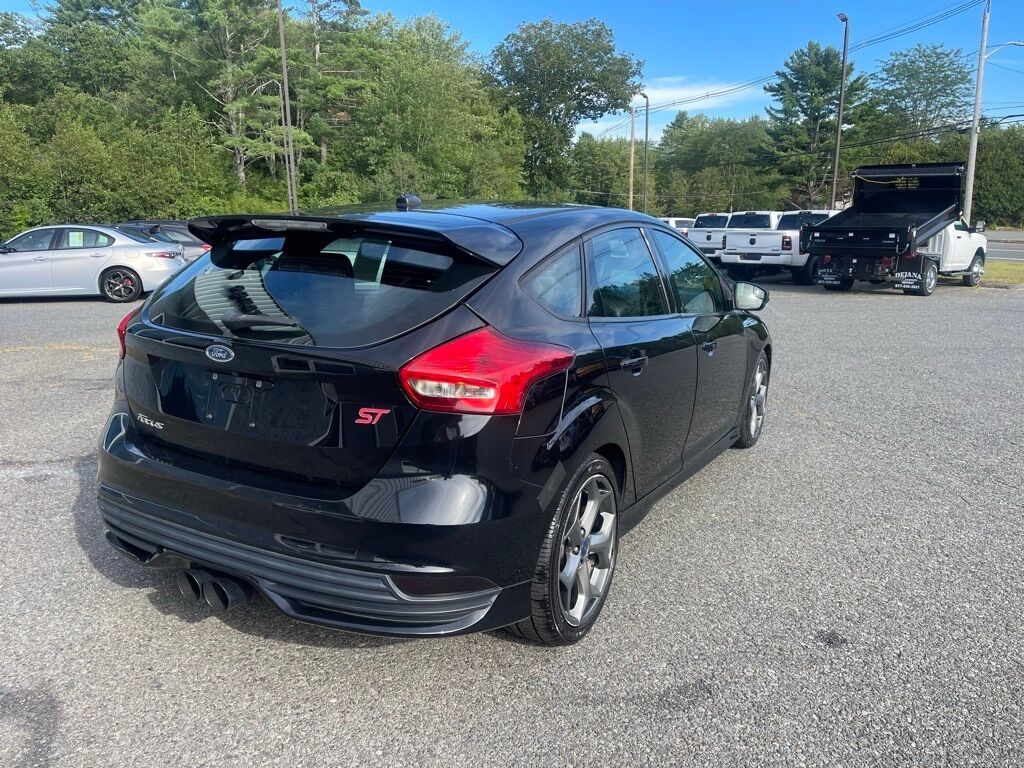 2018 Ford Focus ST Orange MA