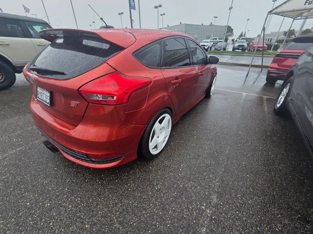 2018 Ford Focus ST