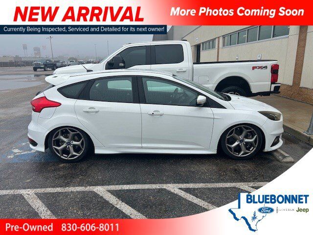 2018 Ford Focus ST