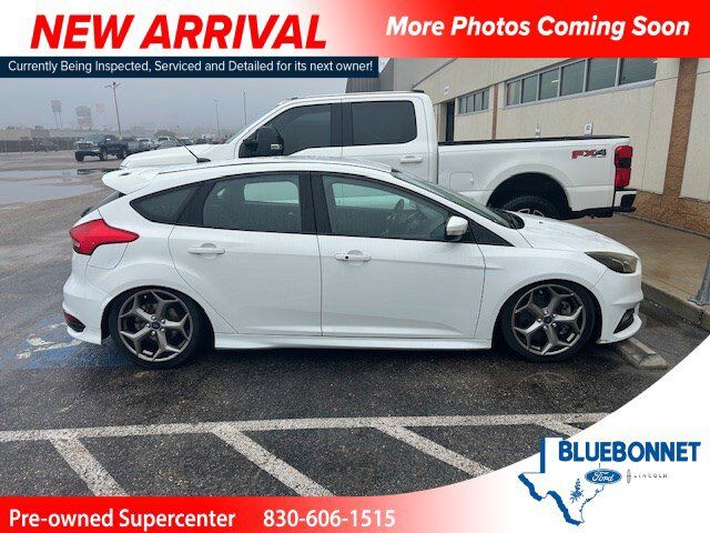 2018 Ford Focus ST