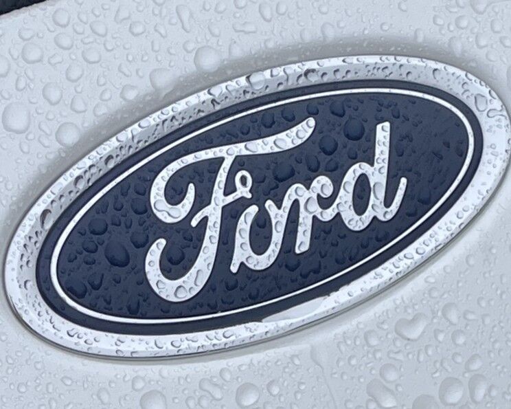 2018 Ford Focus Titanium Hatchback 4D Port Orchard WA