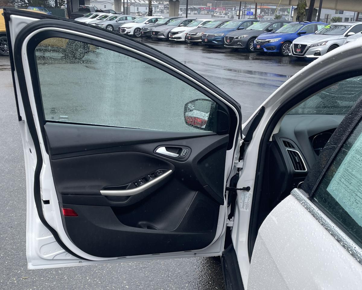 2018 Ford Focus Titanium Hatchback 4D Port Orchard WA