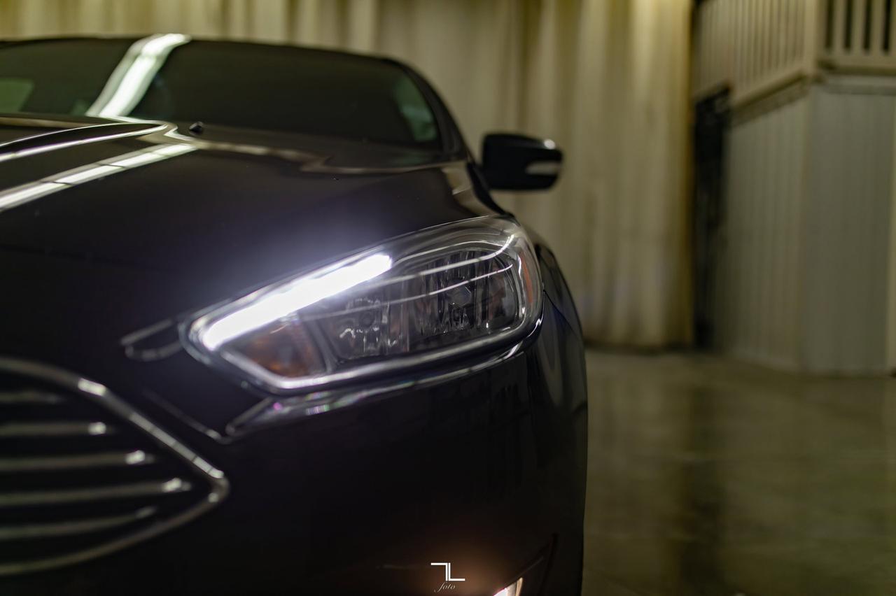 2018 Ford Focus Titanium Hatchback Leather Roof BCam Red Deer AB