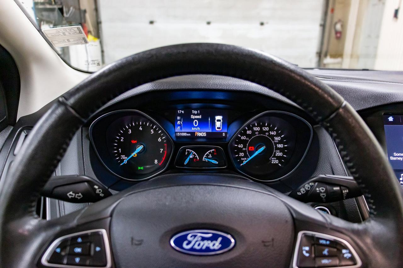 2018 Ford Focus Titanium Hatchback Leather Roof BCam Red Deer AB