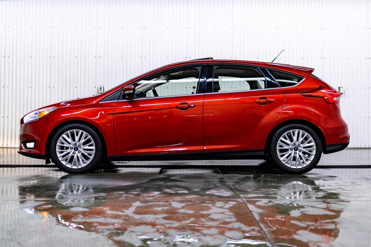 2018 Ford Focus Titanium Hatchback Leather Roof Nav Red Deer AB