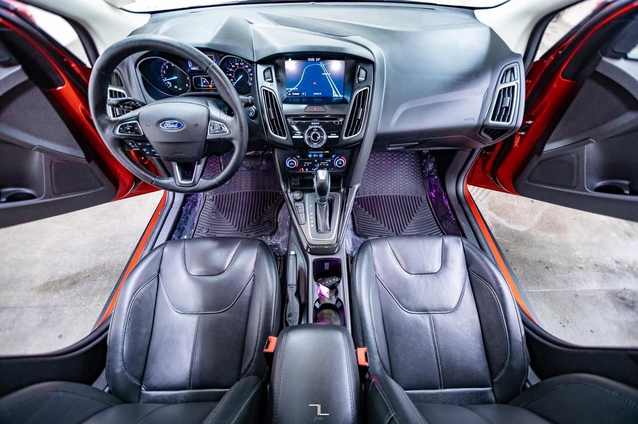 2018 Ford Focus Titanium Hatchback Leather Roof Nav Red Deer AB