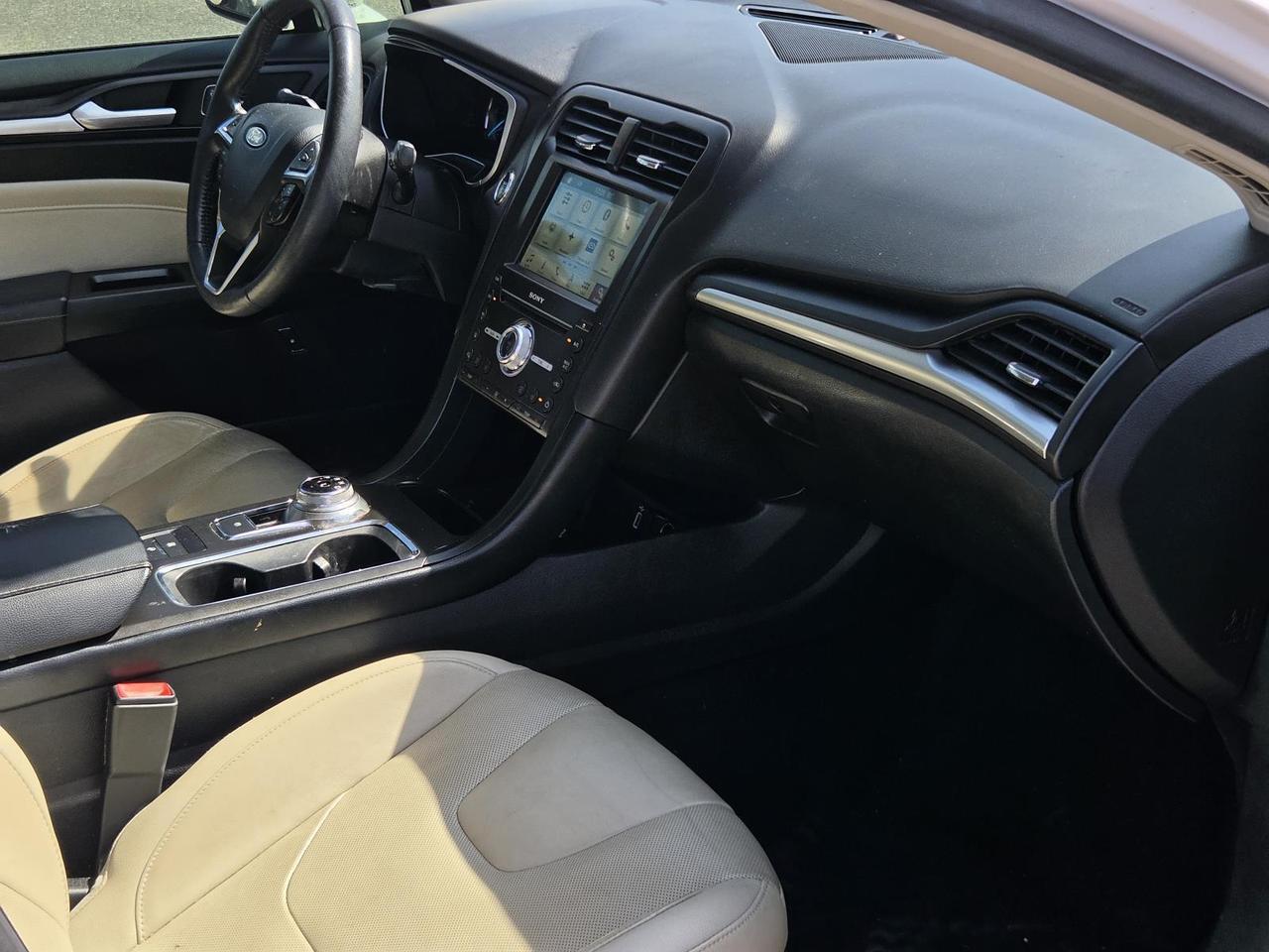 2018 Ford Fusion Hybrid Platinum FWD Beeville TX