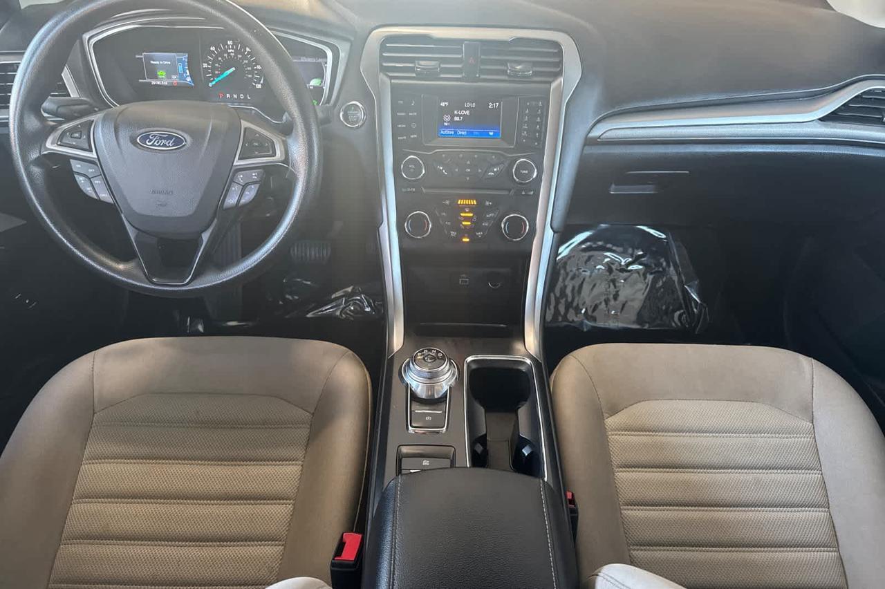 2018 Ford Fusion Hybrid S photo 3