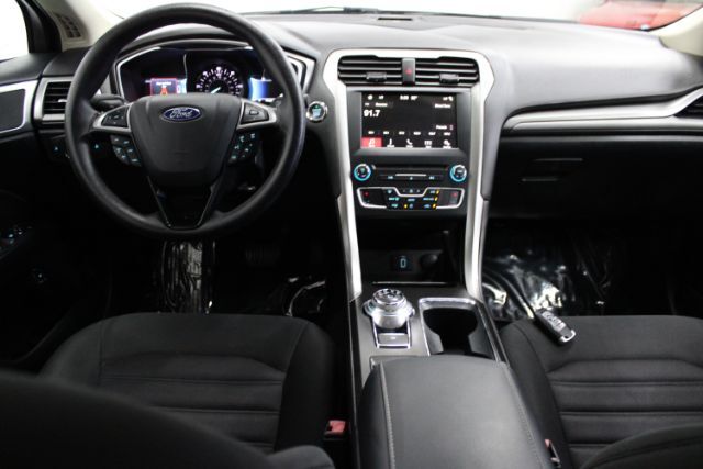 2018 Ford Fusion Hybrid SE