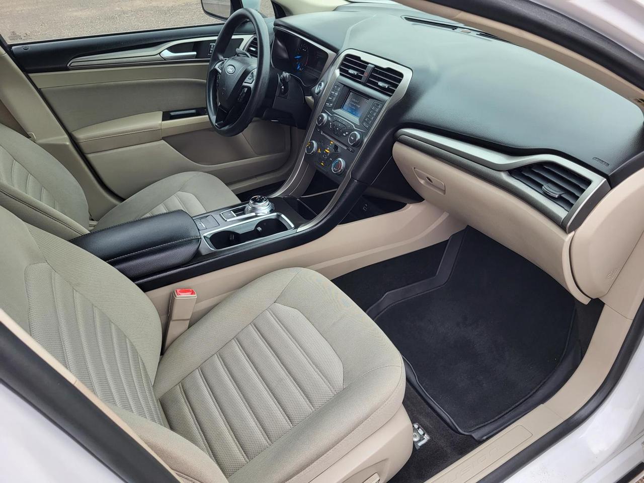 2018 Ford Fusion SE FWD Beeville TX