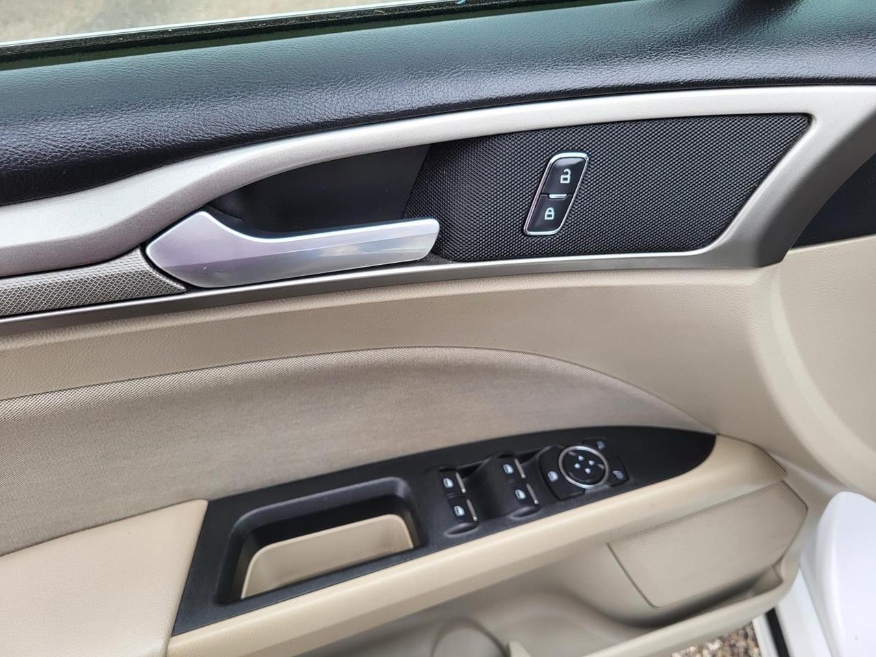 2018 Ford Fusion SE FWD Beeville TX