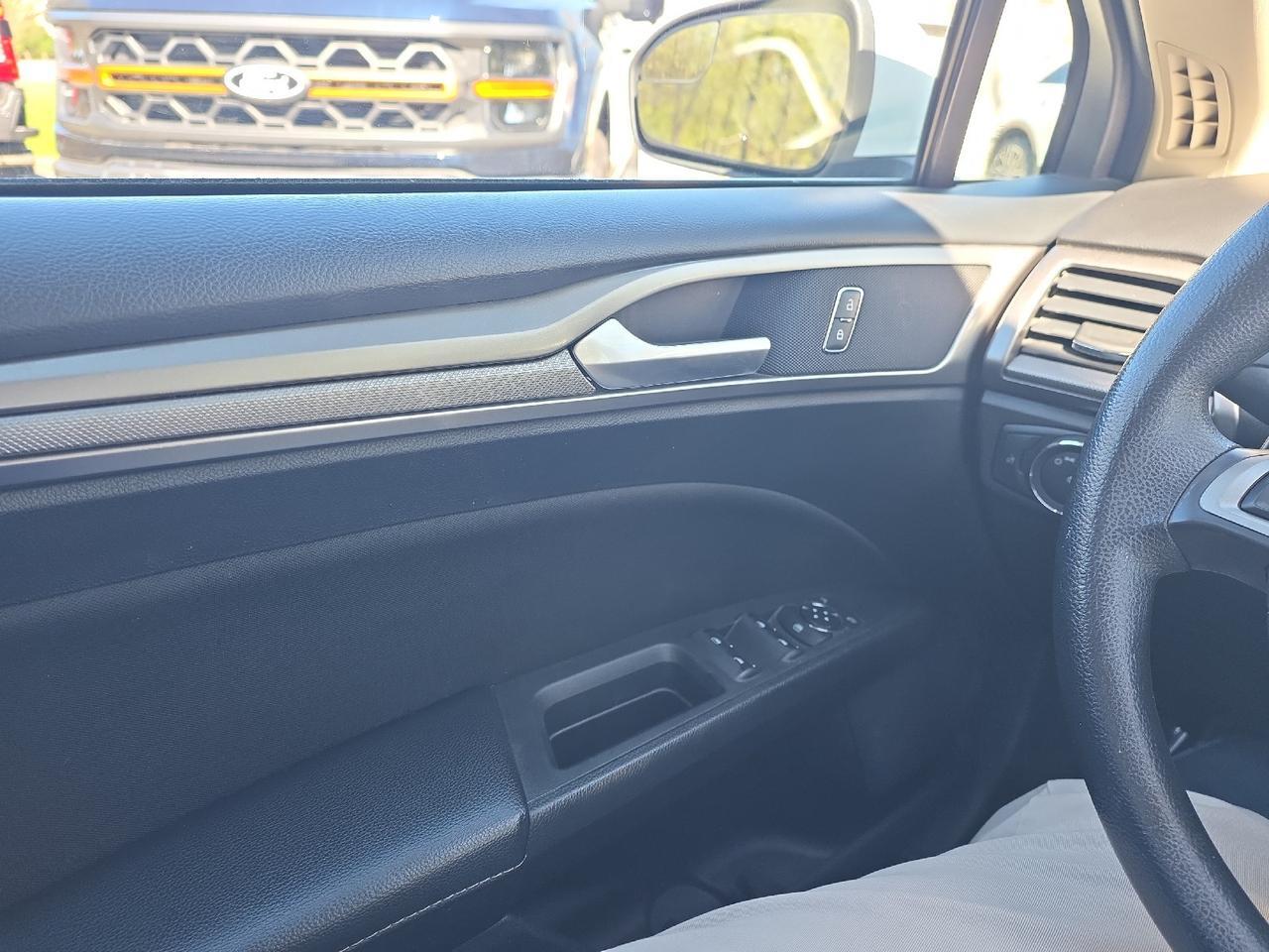 2018 Ford Fusion SE Sand Lake NY