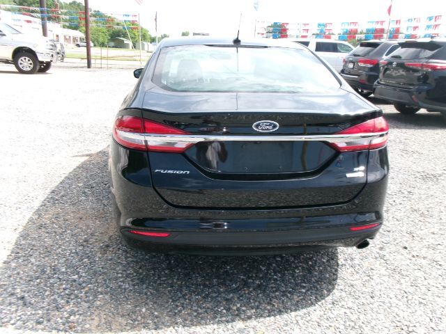 2018 Ford Fusion SE - Photo 6