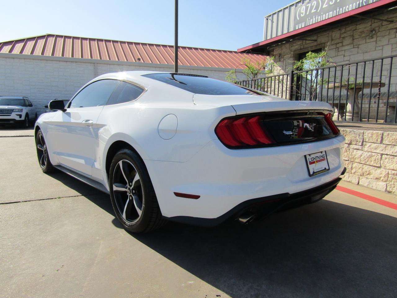 2018 Ford Mustang EcoBoost Fastback Grand Prairie TX