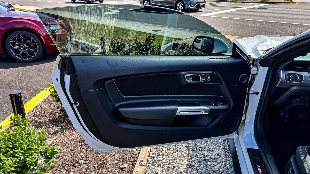 2018 Ford MUSTANG GT, BACKUP CAMERA, BLUETOOTH, PARKING SENSORS