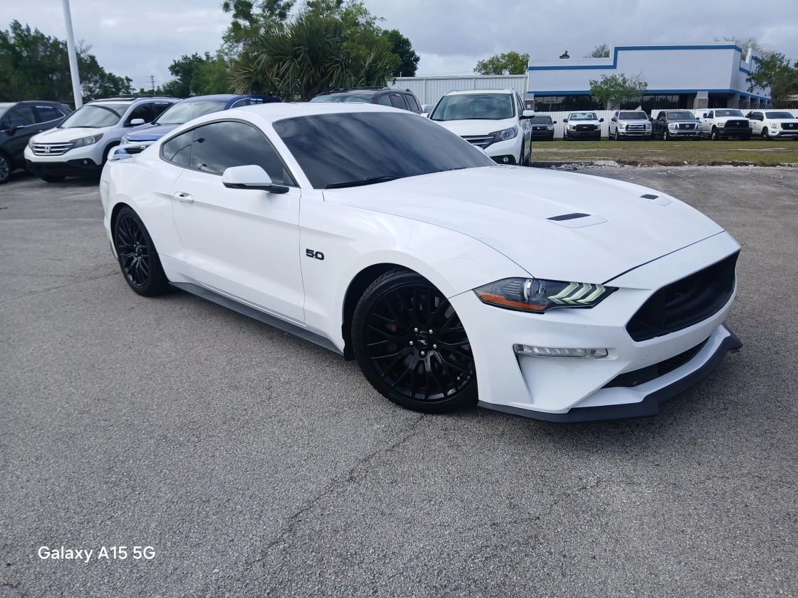 2018 Ford Mustang GT Premium Coupe 2D