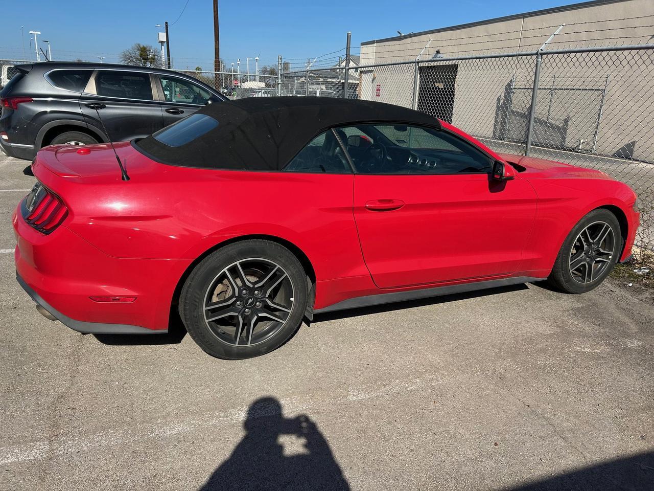 2018 Ford Mustang I4
