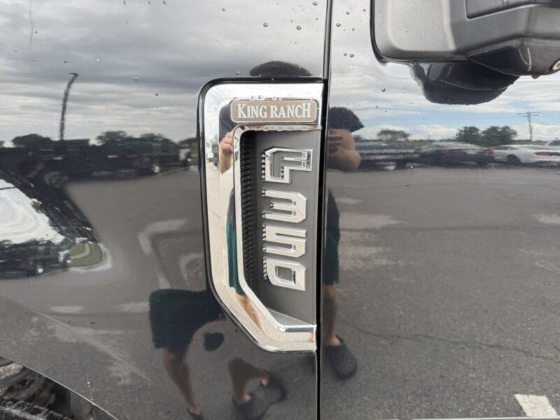 2018 Ford Super Crew F-350 DRW 4x4 Diesel King Ranch Collinsville OK