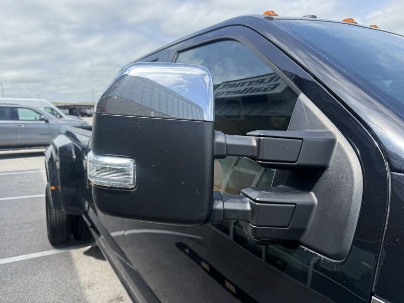 2018 Ford Super Crew F-350 DRW 4x4 Diesel King Ranch Collinsville OK