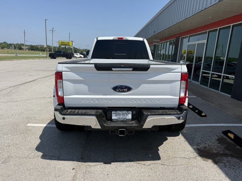 2018 Ford Super Crew F-350 DRW 4x4 Diesel LARIAT Collinsville OK