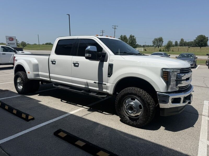 2018 Ford Super Crew F-350 DRW 4x4 Diesel LARIAT Collinsville OK