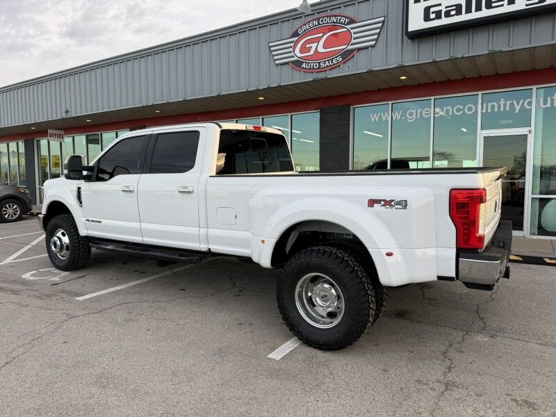 2018 Ford Super Crew F-350 DRW 4x4 Diesel LARIAT Collinsville OK