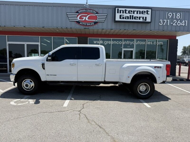 2018 Ford Super Crew F-350 DRW 4x4 Diesel LARIAT Collinsville OK