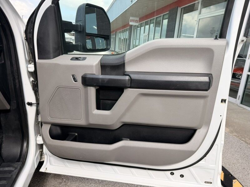 2018 Ford Super Crew F-350 SRW Diesel Utility XL Collinsville OK