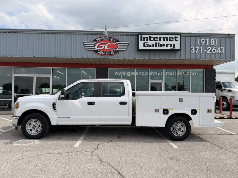 2018 Ford Super Crew F-350 SRW Diesel Utility XL Collinsville OK