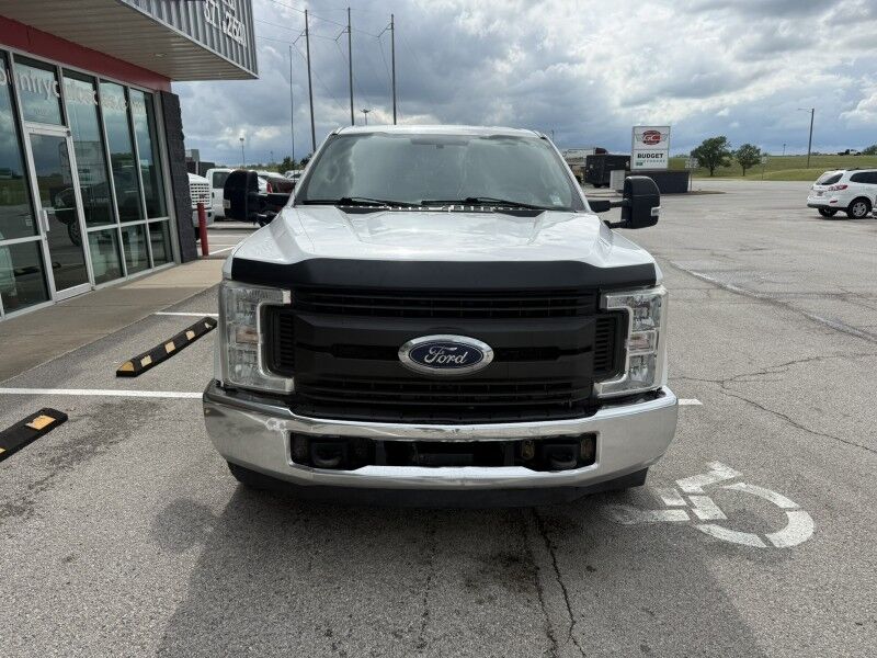 2018 Ford Super Crew F-350 SRW Diesel Utility XL Collinsville OK