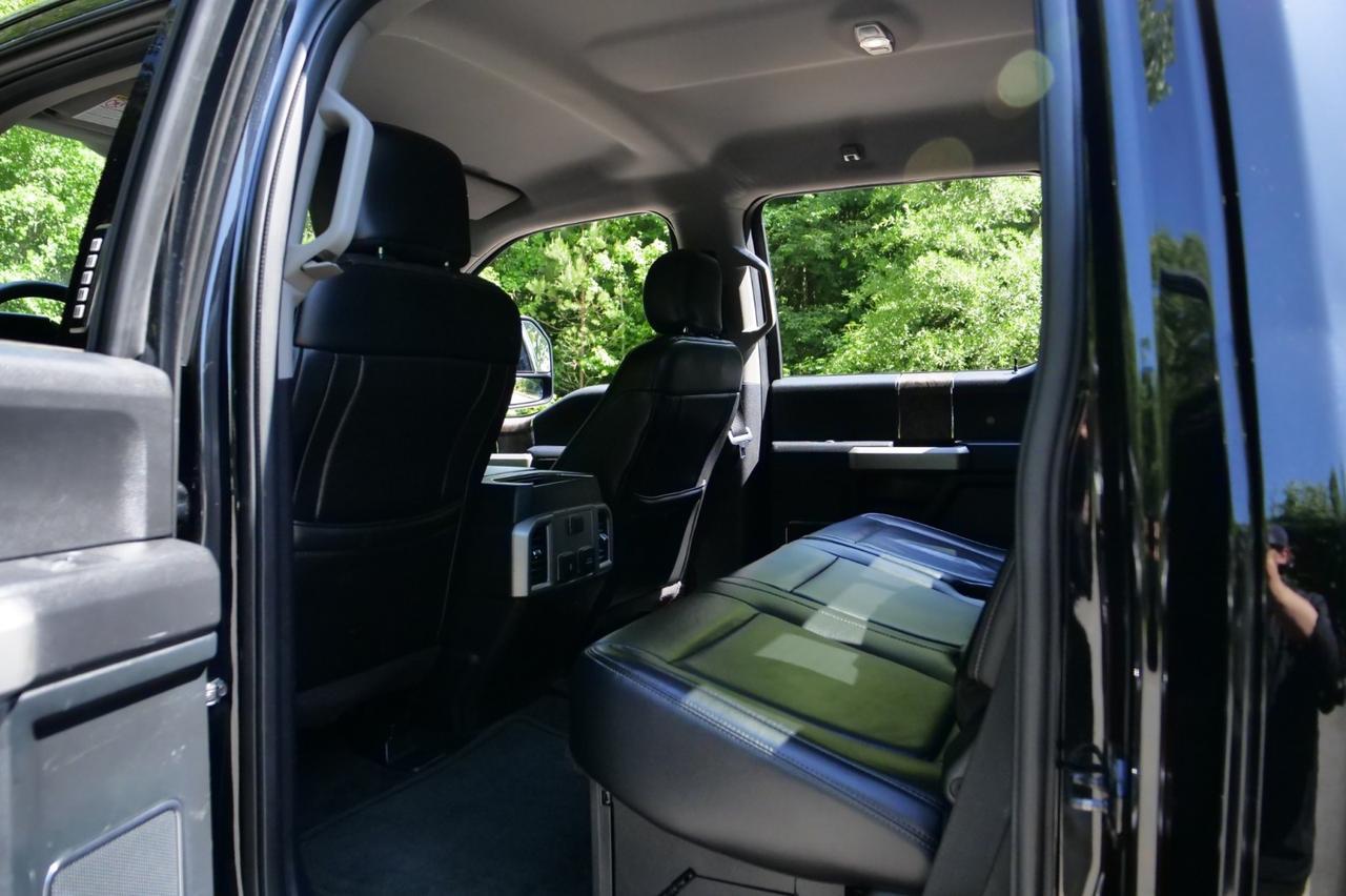 2018 Ford Super Duty F-250 LARIAT 4X4 / UPGRADES / V8 Turbo Diesel! Lincolnton NC