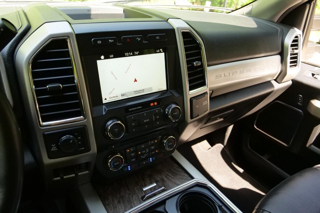 2018 Ford Super Duty F-250 LARIAT 4X4 / UPGRADES / V8 Turbo Diesel! Lincolnton NC