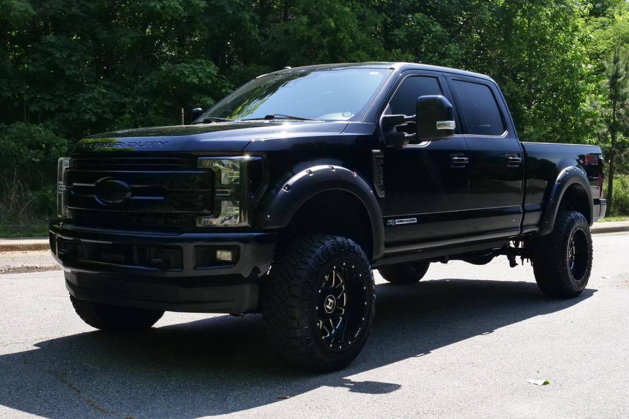 2018 Ford Super Duty F-250 LARIAT 4X4 / UPGRADES / V8 Turbo Diesel! Lincolnton NC