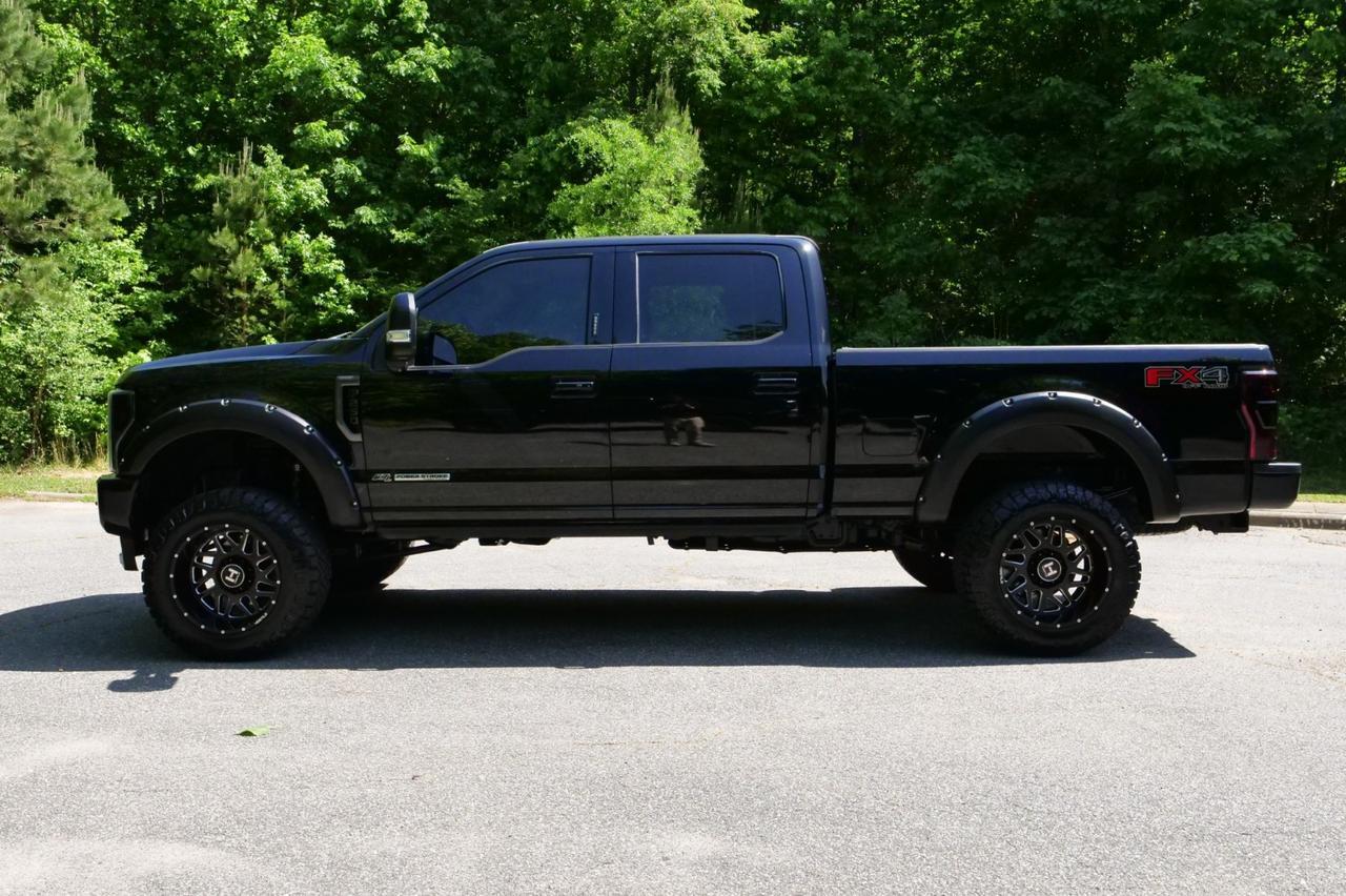 2018 Ford Super Duty F-250 LARIAT 4X4 / UPGRADES / V8 Turbo Diesel! Lincolnton NC