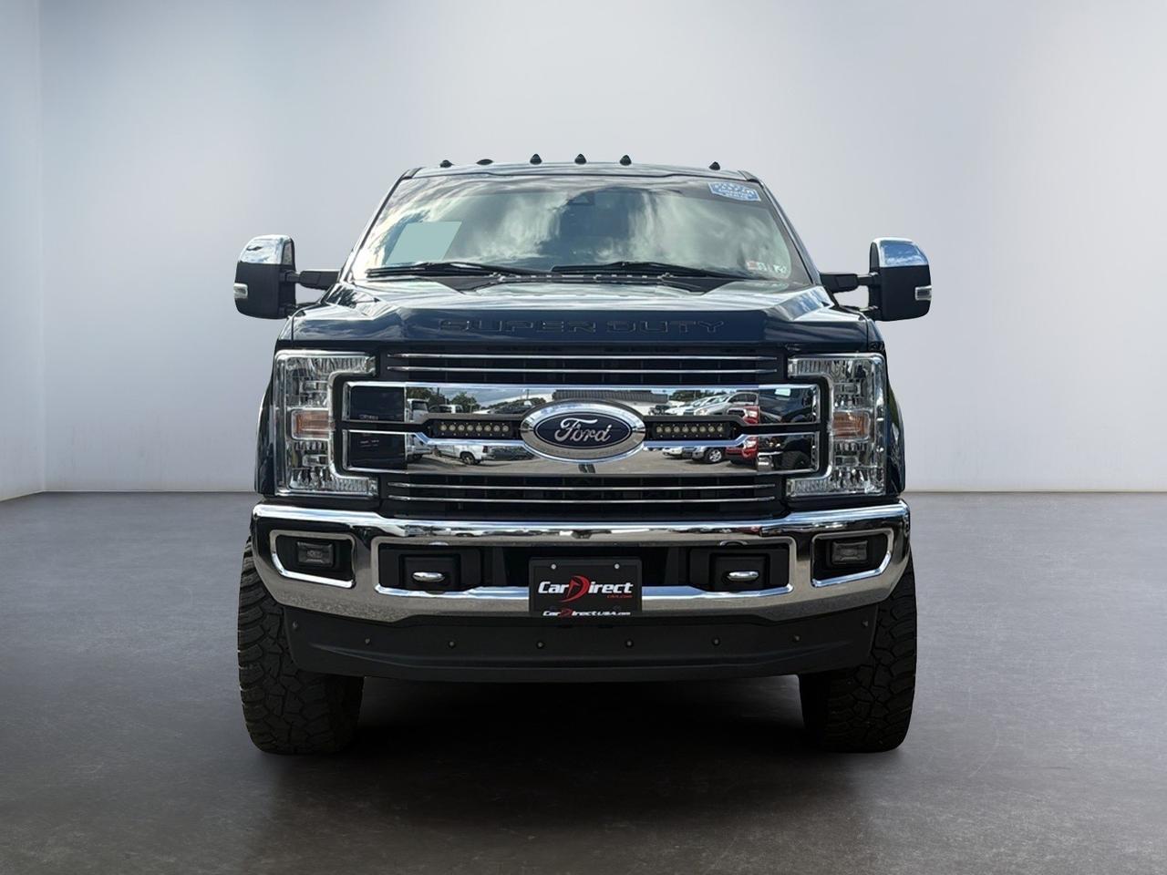 2018 Ford Super Duty F-250 SRW LARIAT, LIFTED, RUNNING BOARDS, REAR POWER SLIDING WINDOW, HEATED & VENTILATED SEATS, BACKUP CAMERA, PANORAMIC MOONROOF, TOW PADCKAGE, LOW LOW MILEAGE, TEST DRIVE THIS FORD TODAY! Virginia Beach VA