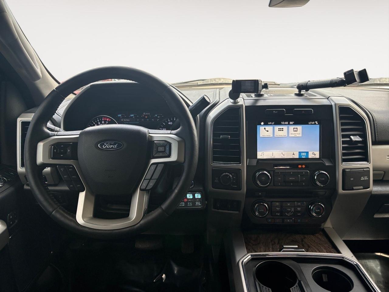 2018 Ford Super Duty F-250 SRW LARIAT, LIFTED, RUNNING BOARDS, REAR POWER SLIDING WINDOW, HEATED & VENTILATED SEATS, BACKUP CAMERA, PANORAMIC MOONROOF, TOW PADCKAGE, LOW LOW MILEAGE, TEST DRIVE THIS FORD TODAY! Virginia Beach VA