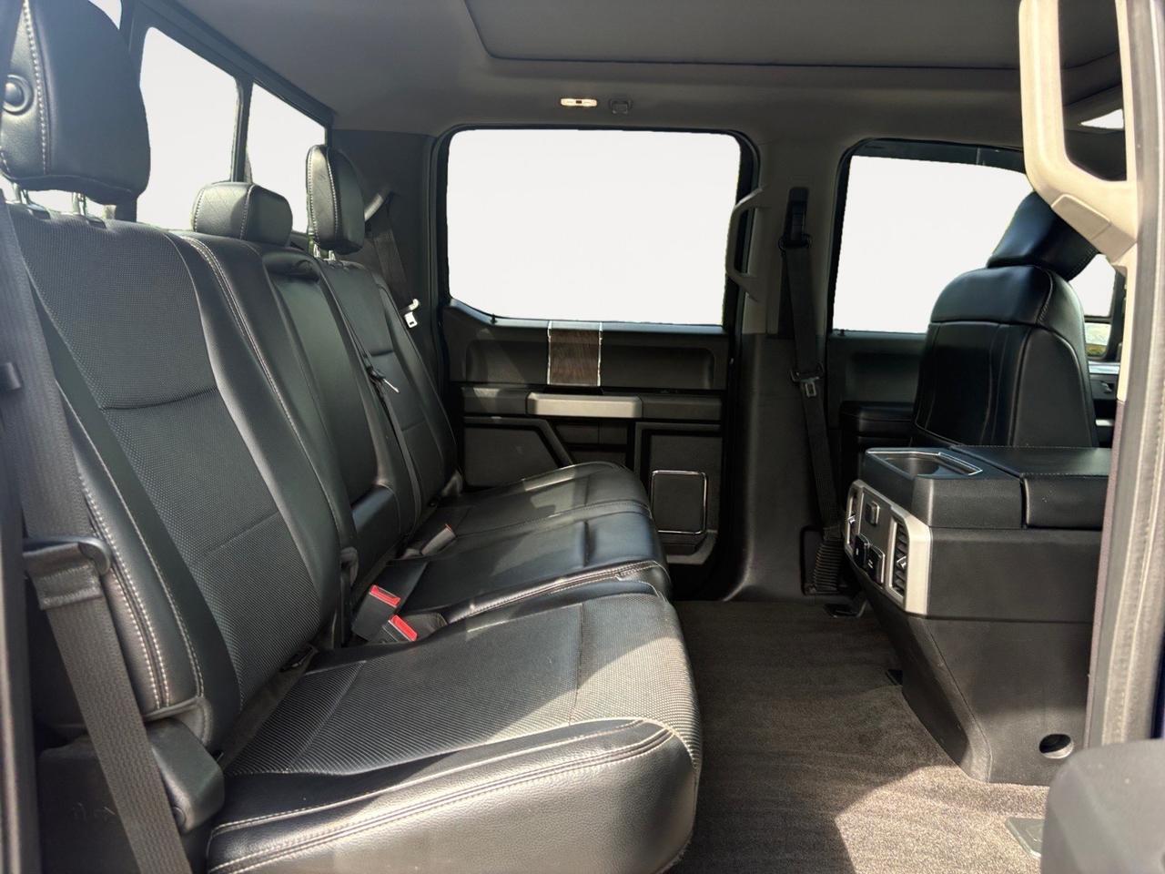 2018 Ford Super Duty F-250 SRW LARIAT, LIFTED, RUNNING BOARDS, REAR POWER SLIDING WINDOW, HEATED & VENTILATED SEATS, BACKUP CAMERA, PANORAMIC MOONROOF, TOW PADCKAGE, LOW LOW MILEAGE, TEST DRIVE THIS FORD TODAY! Virginia Beach VA